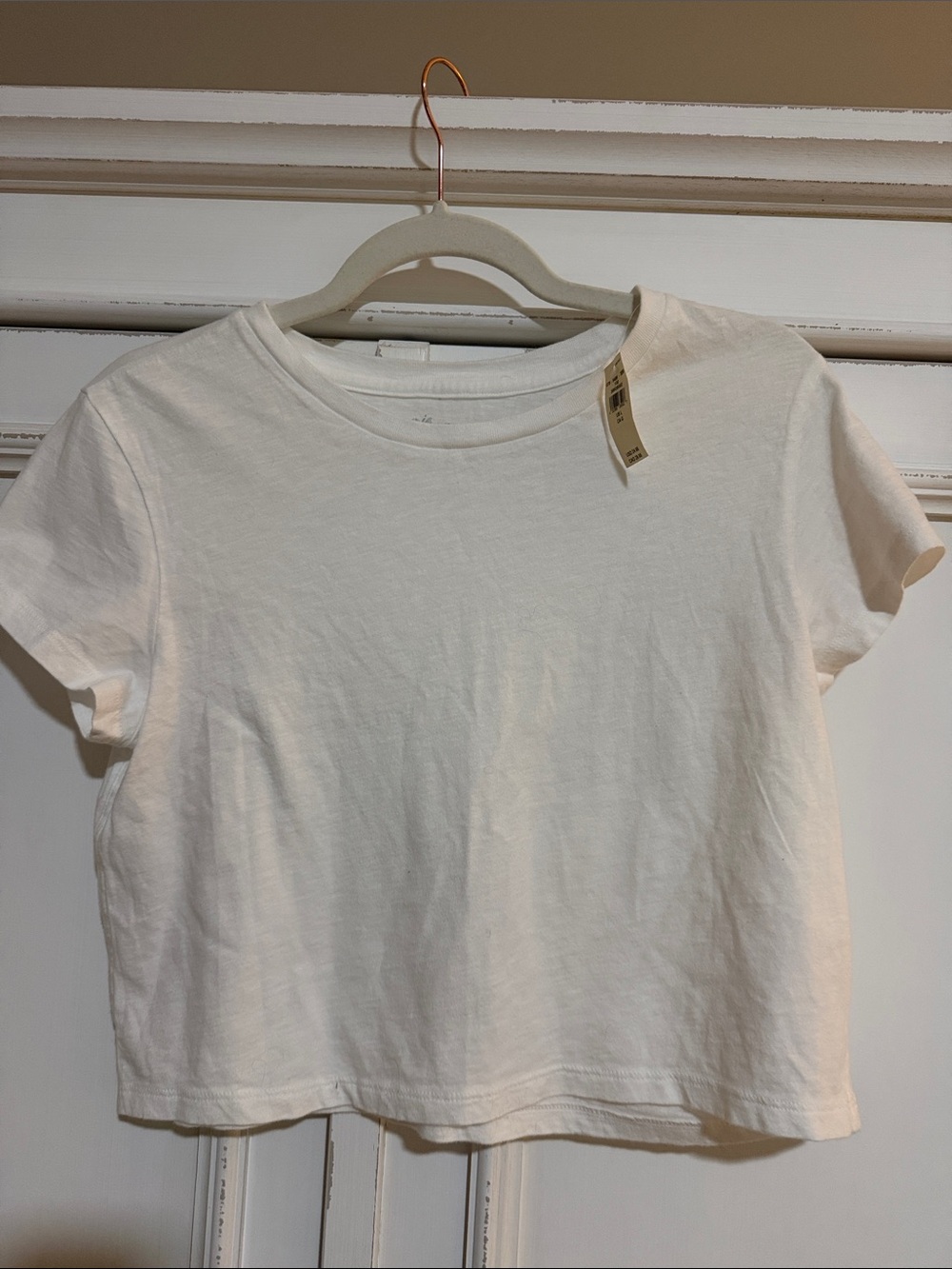 NWT Aerie Women’s White cropped Cotton Tee - Classic Short Sleeve Top size Large